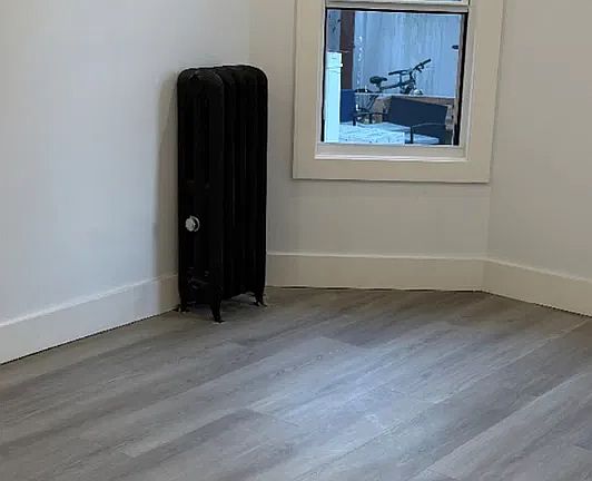 3rd image of 825 E 13th St APT 1