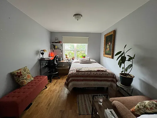 Rented by Rumah Realty Inc | media 16