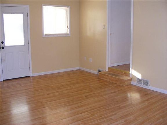 5th image of 502 N Lewis St