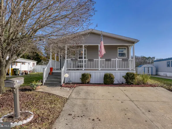 3625 Dahlia Ln, Middle River, MD 21220