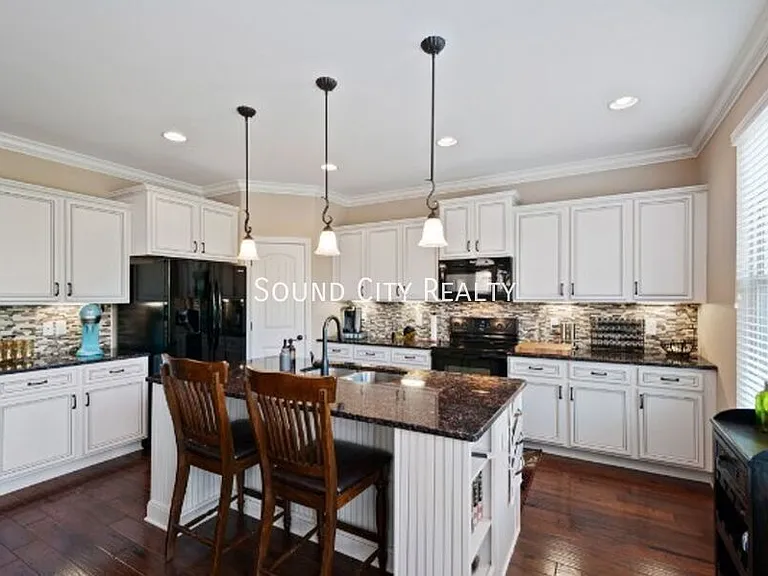 5128 Mountainbrook Cir — Photo 30