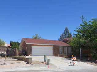 279 Nicklaus Dr SE, Rio Rancho, NM 87124