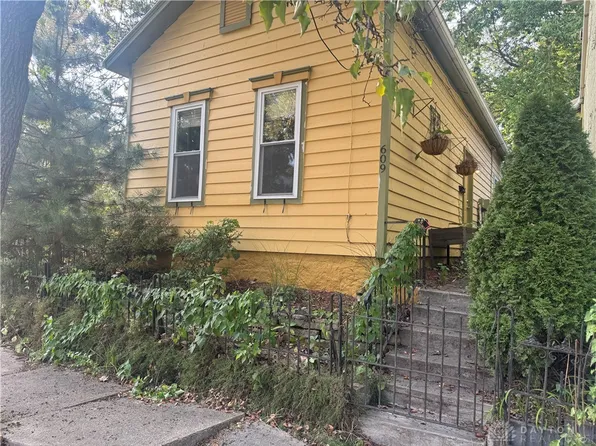 609 Hickory St, Dayton, OH 45410