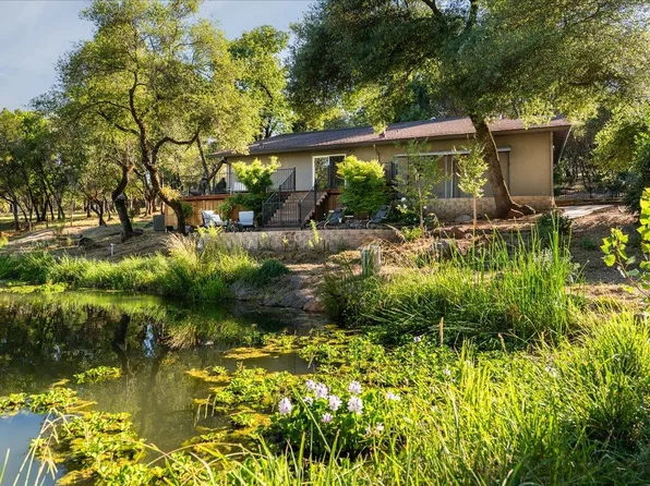 10411 Rough And Ready Rd, Rough And Ready, CA 95975