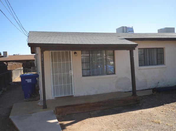 1152 N Santa Rosa Ave