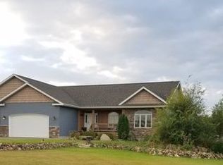 1511 78th Ave, Roberts, WI 54023