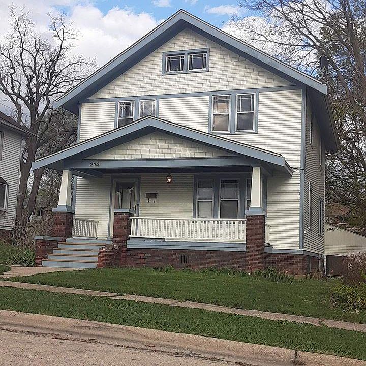 1st image of 214 12th St