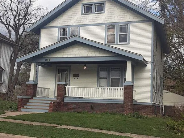 214 12th St, Rockford, IL 61104