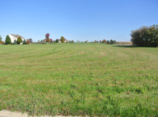 5475 Whitetail Pkwy, Yorkville, IL 60560