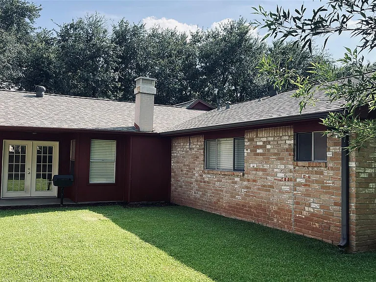 3115 Jenny Dr — Photo 21
