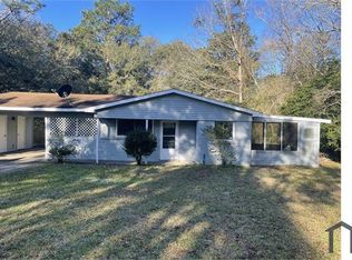 1681 Orchard Dr W, Mobile, AL 36618