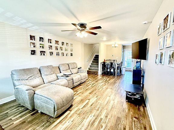 4th image of 1031 Dublin Dr