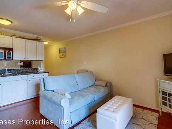 5th image of 1021 Scott St APT 211