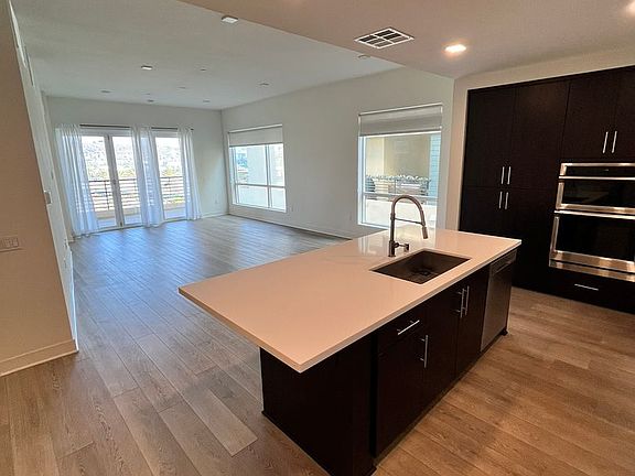 5th image of 2410 Community Ln #50