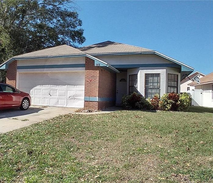 1st image of 4262 Sandhurst Dr #4