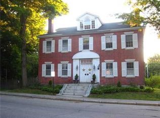 972 Washington St, Bath, ME 04530