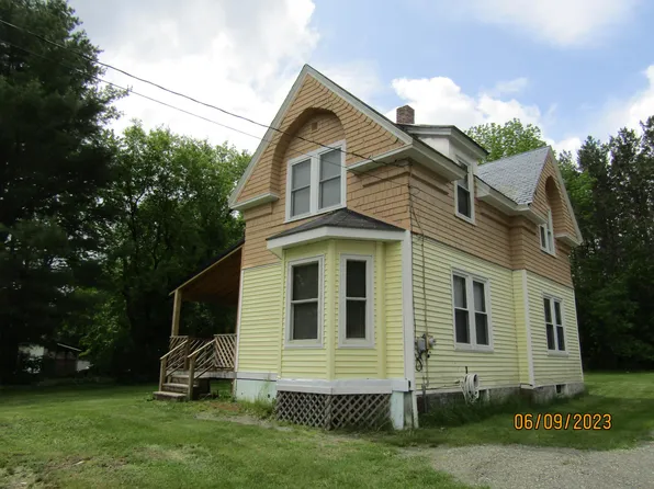 139 Riverside Street, Milo, ME 04463