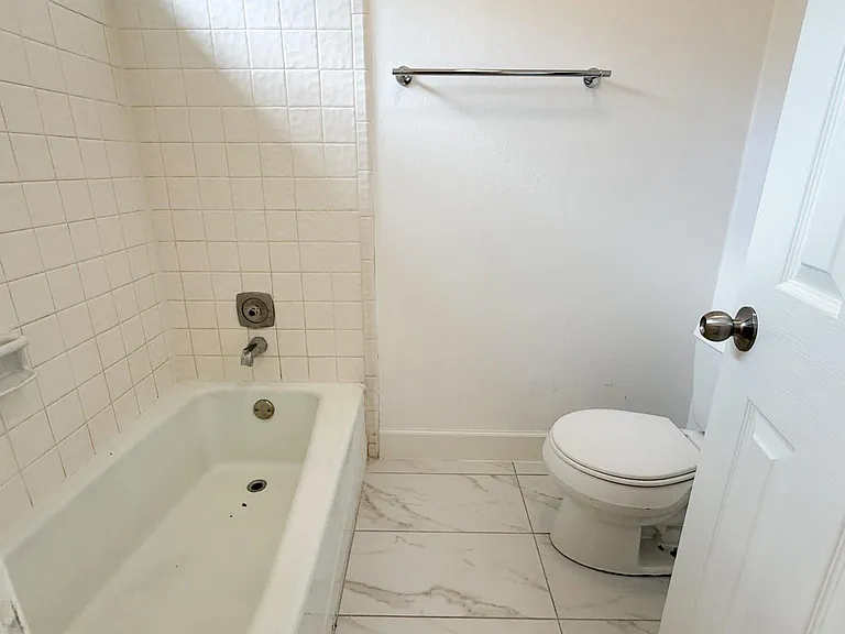12463 Windy Wisp Ln — Photo 22