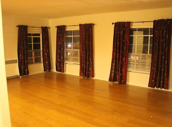 4th image of 6425 Mokelumne Ave