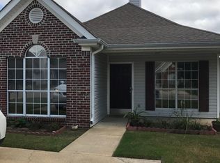 1057 Wyndham Ln, Helena, AL 35080