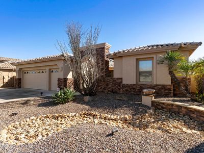 9215 E CHAMPAGNE Drive, Sun Lakes, AZ, 85248