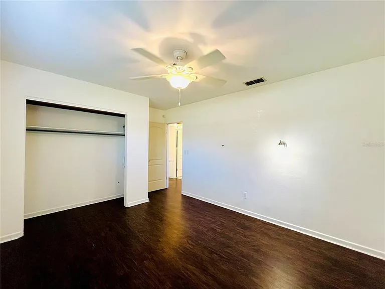 501 Avenue G SE #A — Photo 10