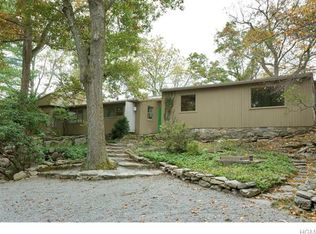 183 Old Church Ln, Pound Ridge, NY 10576