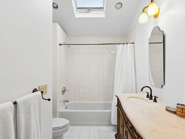9 Forrest Dr — Photo 12