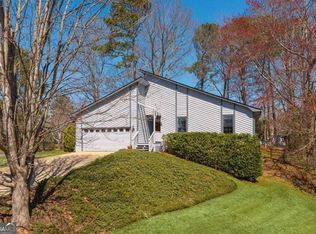 370 Broken Lance Pl, Johns Creek, GA 30022