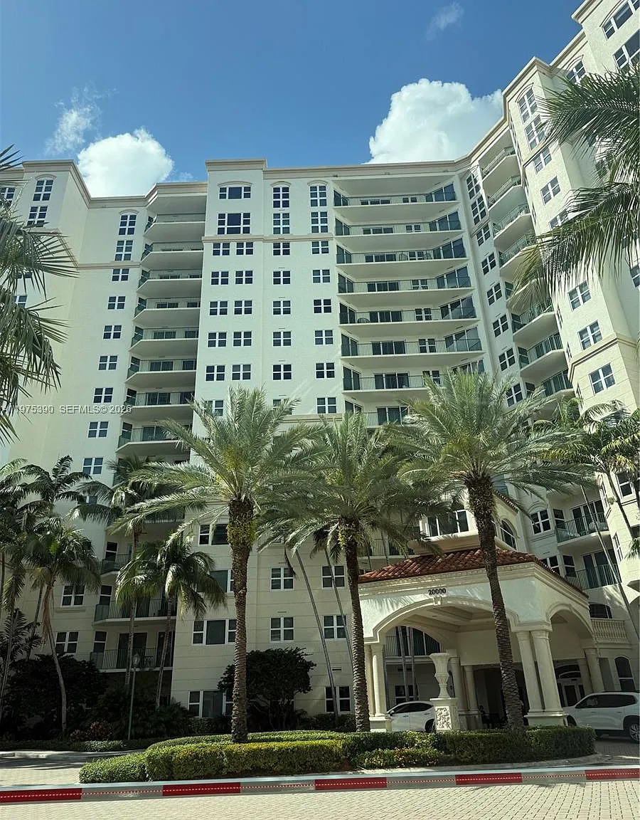 Turnberry Vlg No Tower Co — Photo 2