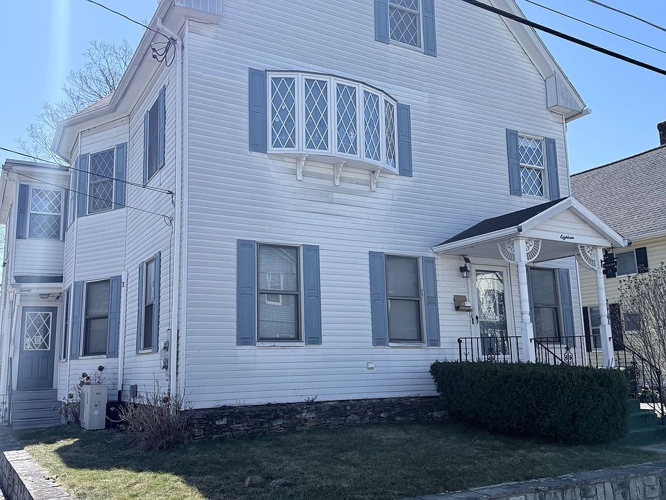 1st image of 20 Haynes Ct #20
