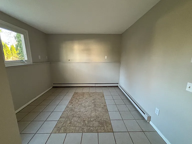 394 Porters Point Rd #A — Photo 8