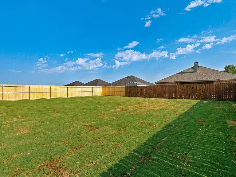 5649 Butterfield Meadows Pkwy — Photo 27