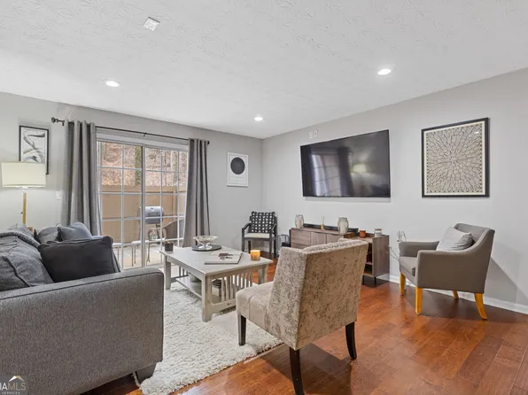 3135 Seven Pines Ct Unit 106, Atlanta, GA 30339