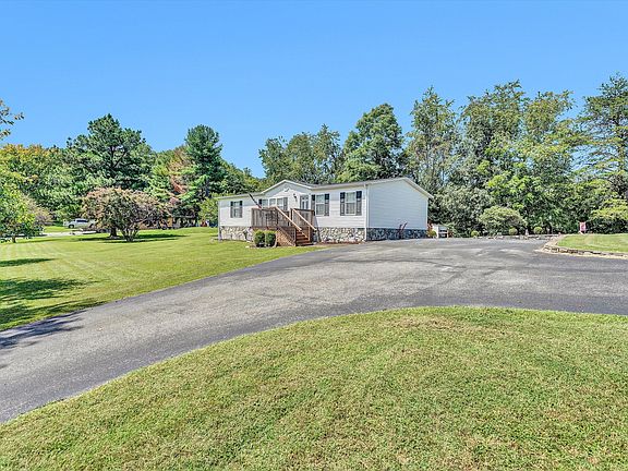 4th image of 106 Courtland Dr