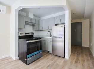 909 E 229th St UNIT 1, Bronx, NY 10466