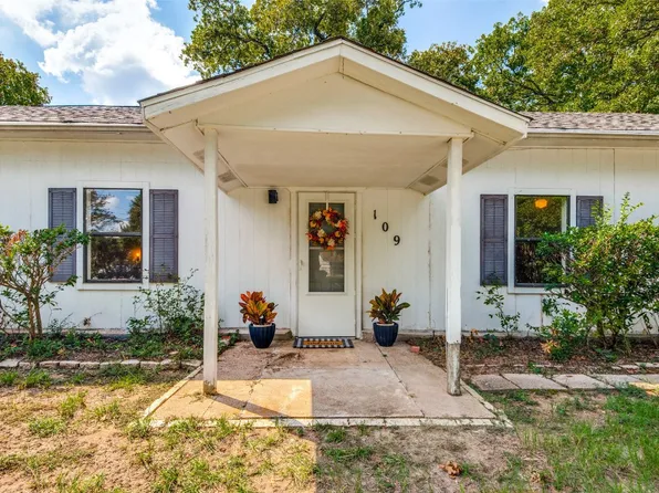 109 Owens Cir, Mabank, TX 75156