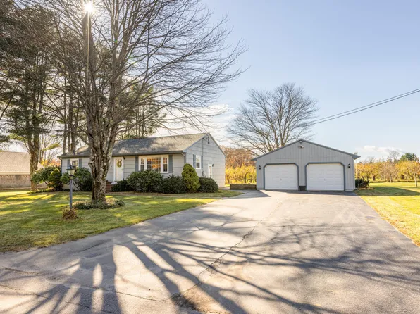 6 Lawn Avenue, Cumberland, ME 04021