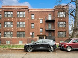 1714 W Grace St APT 1W, Chicago, IL 60613