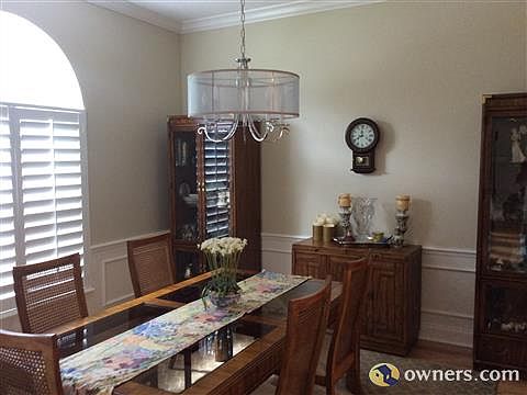 formal dinning room