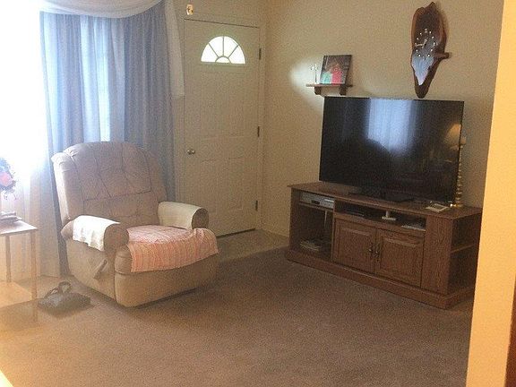 2nd image of 3883 Michael Dr