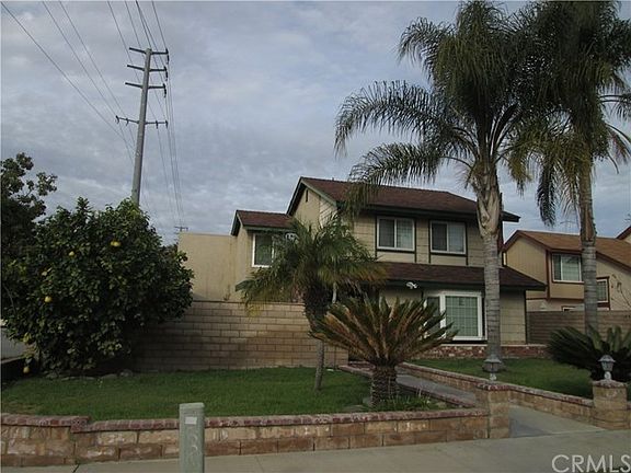 2nd image of 501 E Fairfield Ct