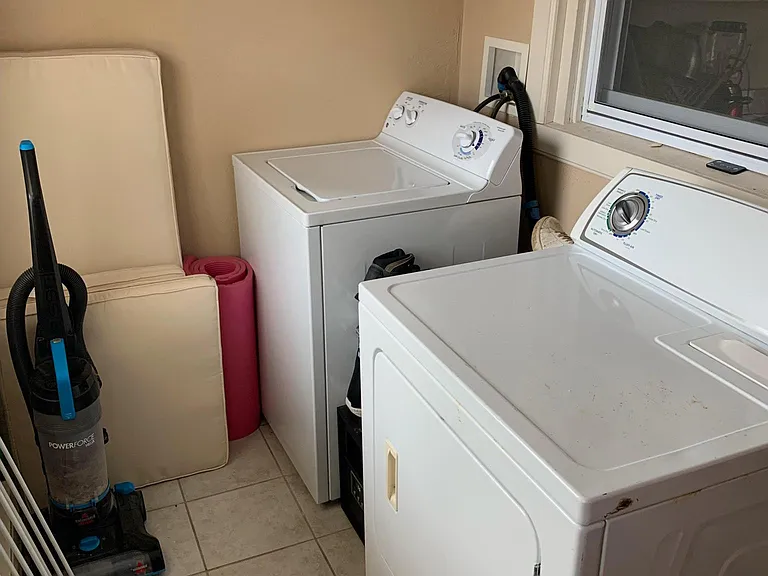 laundry/mudroom