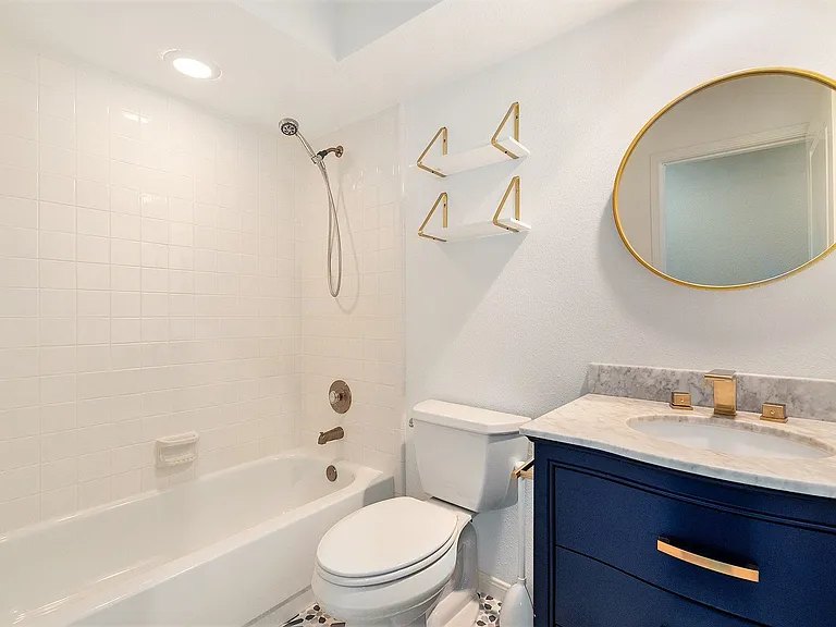 15 Larks Aire Pl — Photo 12