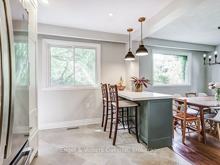 75 Ridge Dr — Photo 16
