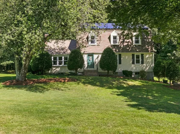 30 Minehan Ln, Marlborough, MA 01752