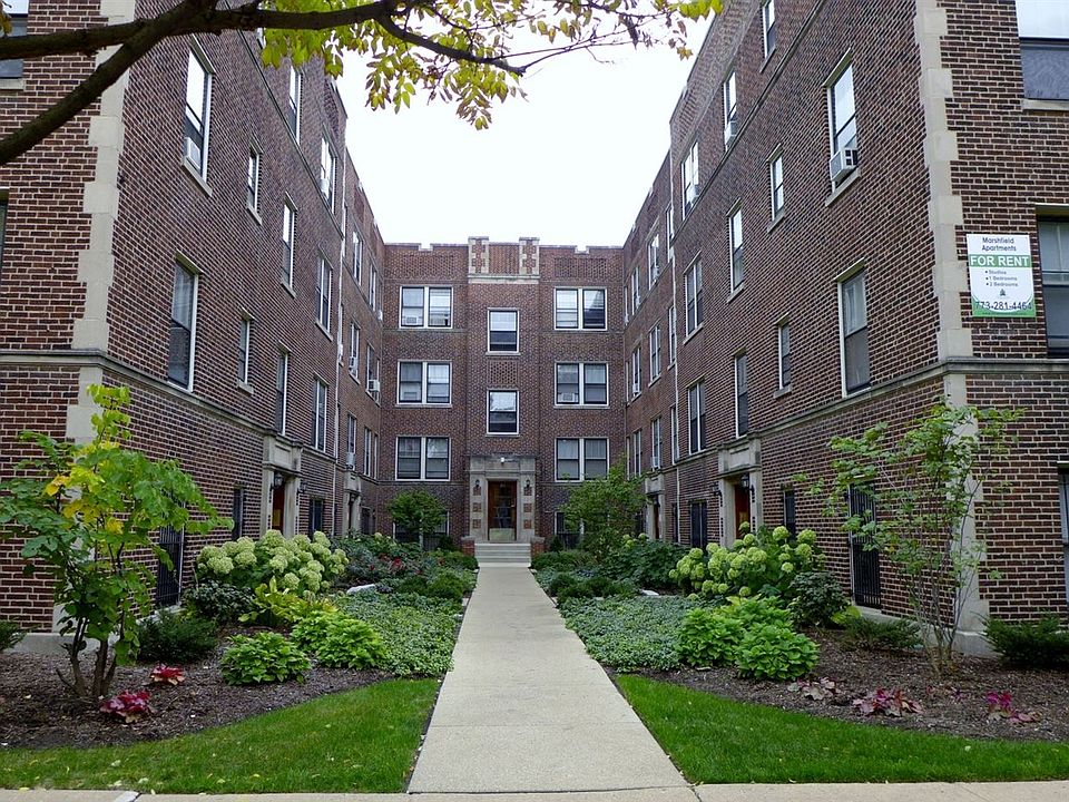 1st image of 3415 N Marshfield Ave APT 3W
