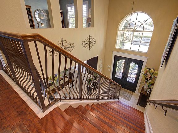 3rd image of 4040 NE 25th Ave #4040