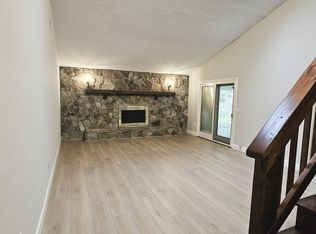 201 Martingale Dr, Peachtree City, GA 30269