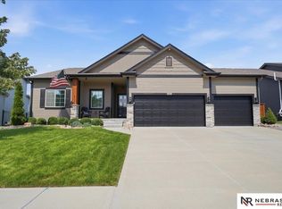 17614 Musket St, Omaha, NE 68136